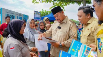 *Bupati Batu Bara Hadirkan Pelayanan Terpadu Melalui Program BERLAYAR di Kecamatan Tanjung Tiram*